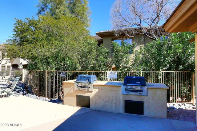 16800 E EL LAGO Boulevard 2064, Fountain Hills, AZ 85268