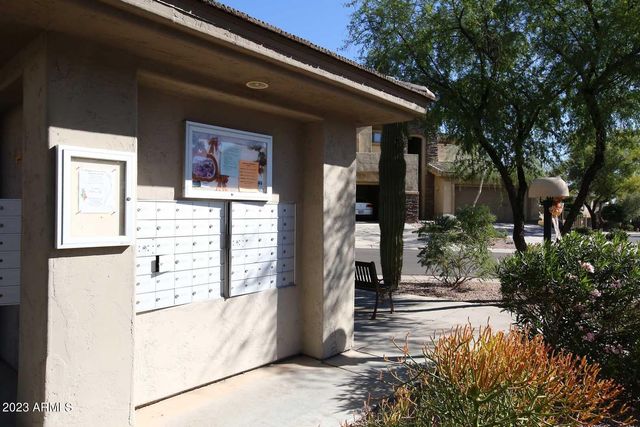 16800 E EL LAGO Boulevard 2064, Fountain Hills, AZ 85268