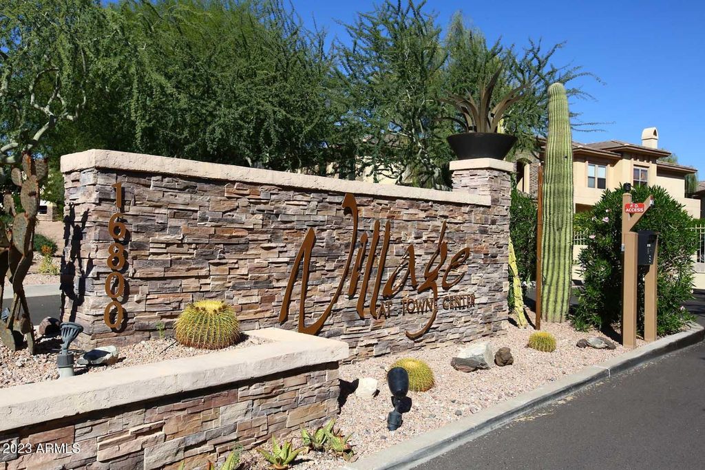 16800 E EL LAGO Boulevard 2064, Fountain Hills, AZ 85268