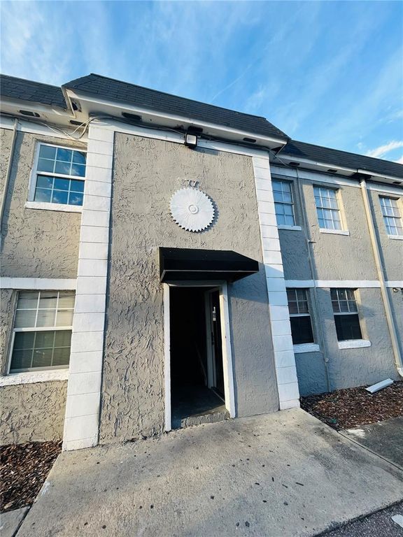 2775 L B MCLEOD ROAD B, Orlando, FL 32805