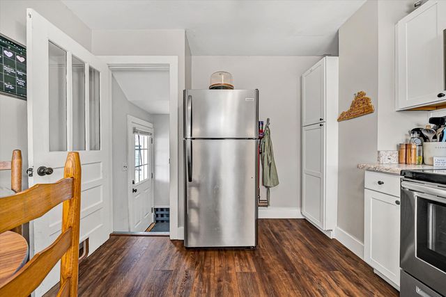 1072 Garner RD, Vinton, VA 24179