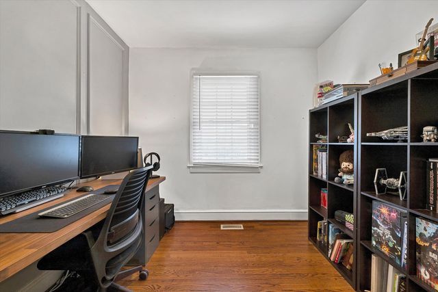 1072 Garner RD, Vinton, VA 24179