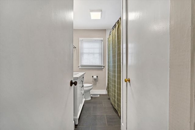 1072 Garner RD, Vinton, VA 24179