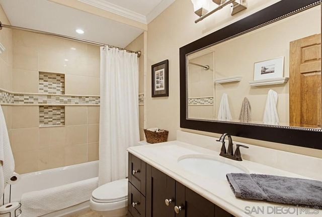 4554 Calle De Vida, San Diego, CA 92124