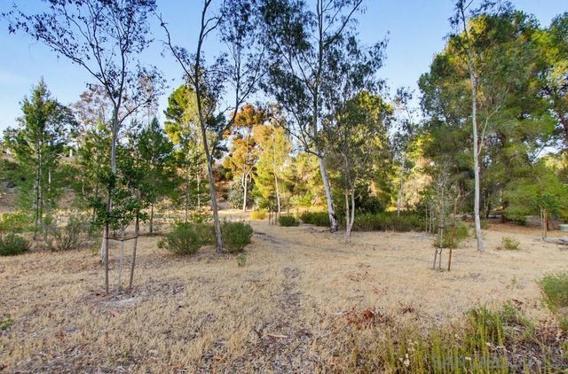 4554 Calle De Vida, San Diego, CA 92124