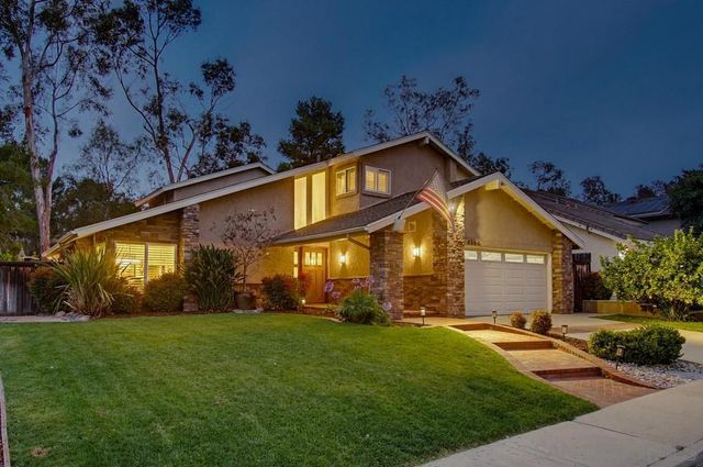 4554 Calle De Vida, San Diego, CA 92124