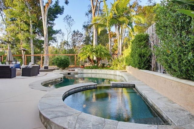 4554 Calle De Vida, San Diego, CA 92124