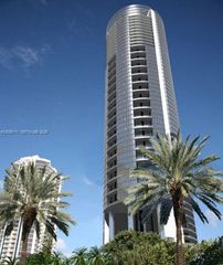 18555 Collins Ave 3103, Sunny Isles Beach, FL 33160