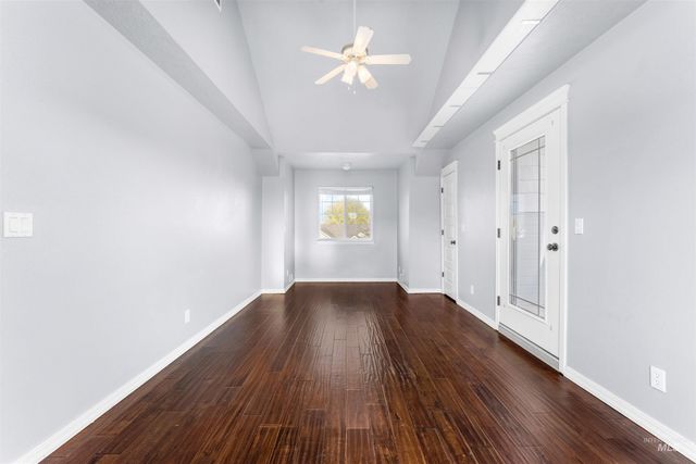 1307 W Belknap, Nampa, ID 83686