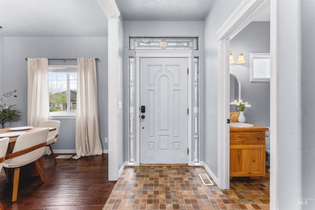 1307 W Belknap, Nampa, ID 83686