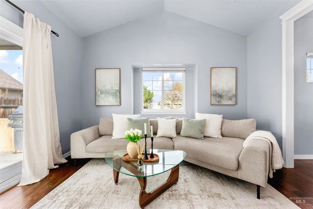 1307 W Belknap, Nampa, ID 83686