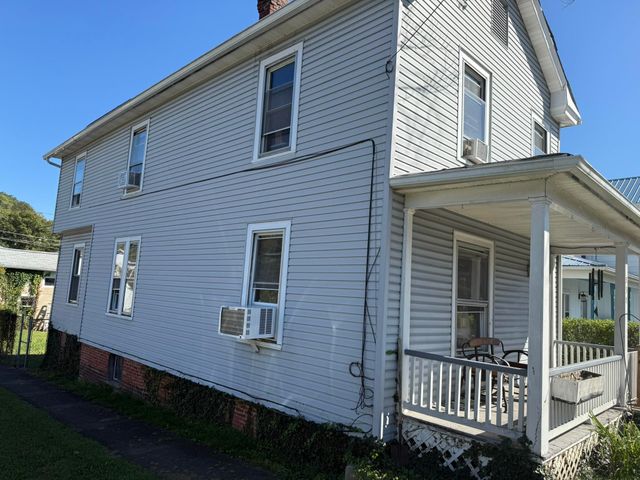 530 McCormick BLVD, Clifton Forge, VA 24422