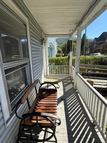 530 McCormick BLVD, Clifton Forge, VA 24422