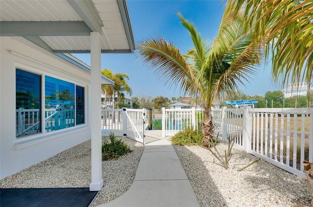 170 MOCKINGBIRD LANE, Englewood, FL 34223