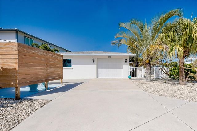 170 MOCKINGBIRD LANE, Englewood, FL 34223