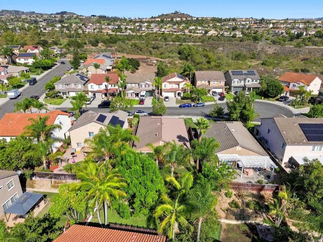 1009 Longfellow Court, Oceanside, CA 92057