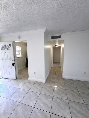 6195 W 18th Ave G109, Hialeah, FL 33012