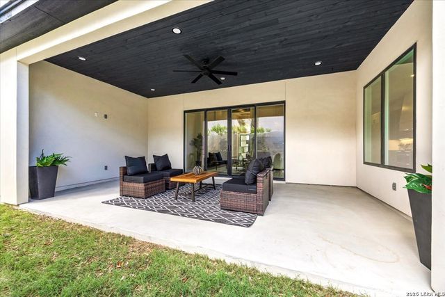 22114 Touring Lane, San Antonio, TX 78257