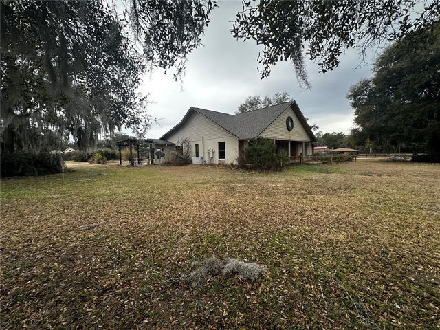 590 NE 63RD STREET, Ocala, FL 34479