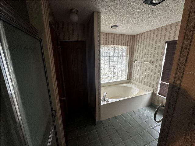 590 NE 63RD STREET, Ocala, FL 34479