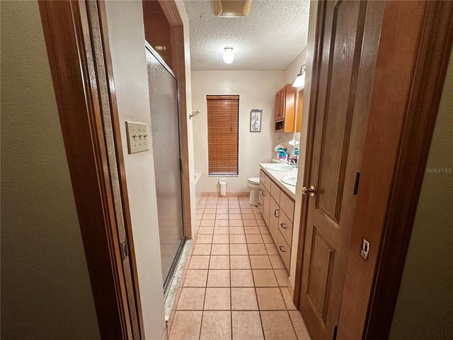 590 NE 63RD STREET, Ocala, FL 34479