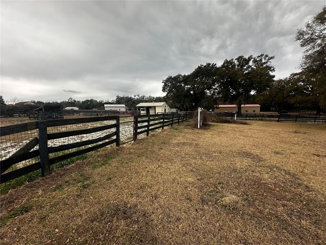 590 NE 63RD STREET, Ocala, FL 34479