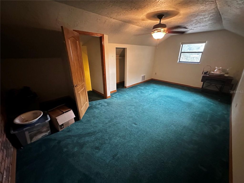 Image 34 of property listing at 590 NE 63RD STREET, Ocala, FL 34479