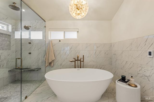 578 W Sly Fox, Meridian, ID 83646