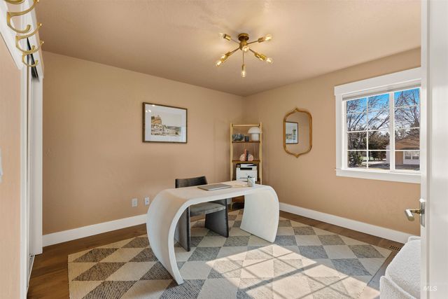 578 W Sly Fox, Meridian, ID 83646