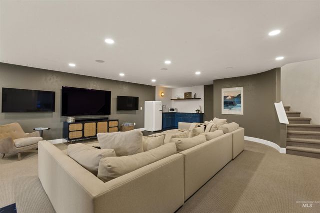 578 W Sly Fox, Meridian, ID 83646