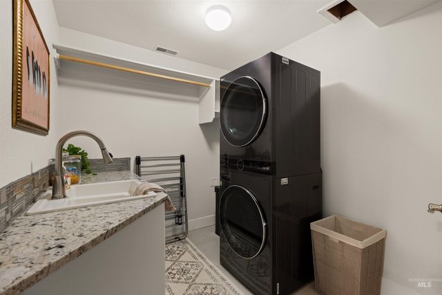 578 W Sly Fox, Meridian, ID 83646