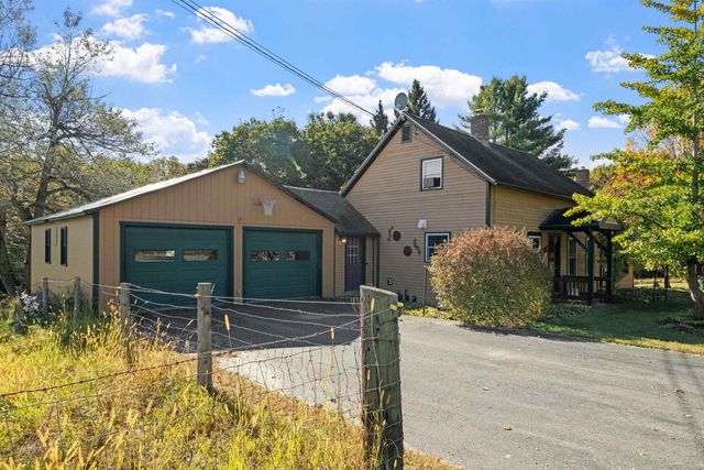 5887 VT Route 5 S, Newbury, VT 05051