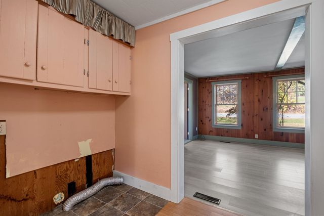 5887 VT Route 5 S, Newbury, VT 05051