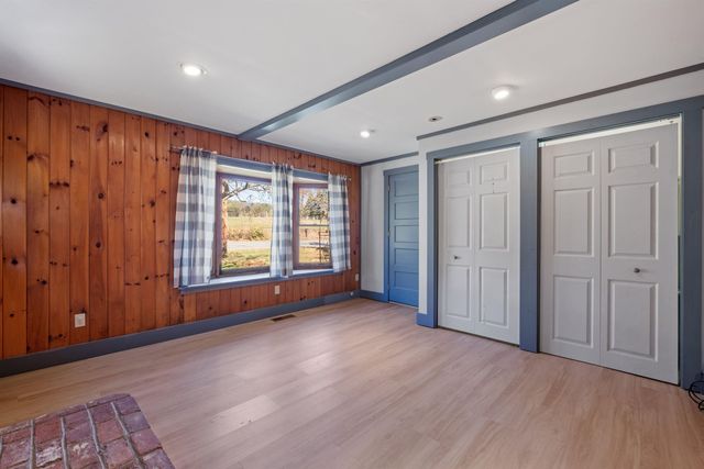 5887 VT Route 5 S, Newbury, VT 05051