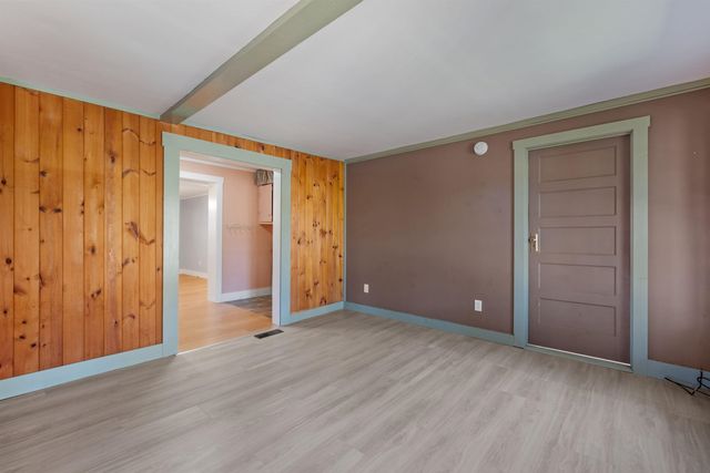 5887 VT Route 5 S, Newbury, VT 05051