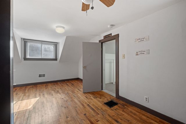 5887 VT Route 5 S, Newbury, VT 05051