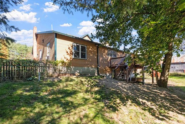 5887 VT Route 5 S, Newbury, VT 05051