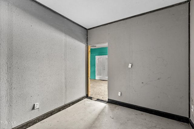 1930 W Robbins Road, Robbins, TN 37852