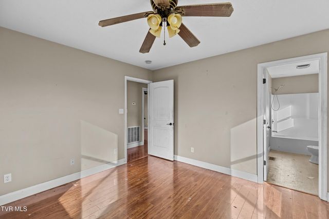 1930 W Robbins Road, Robbins, TN 37852