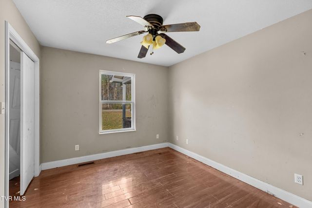 1930 W Robbins Road, Robbins, TN 37852