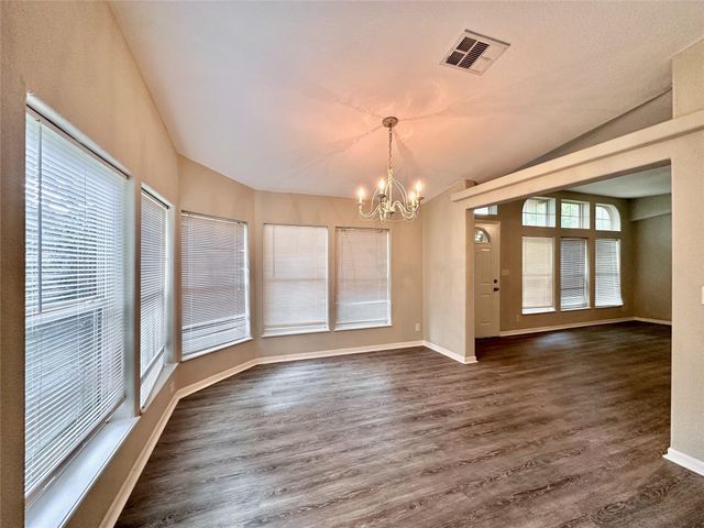 202 Main Street, Fresno, TX 77545