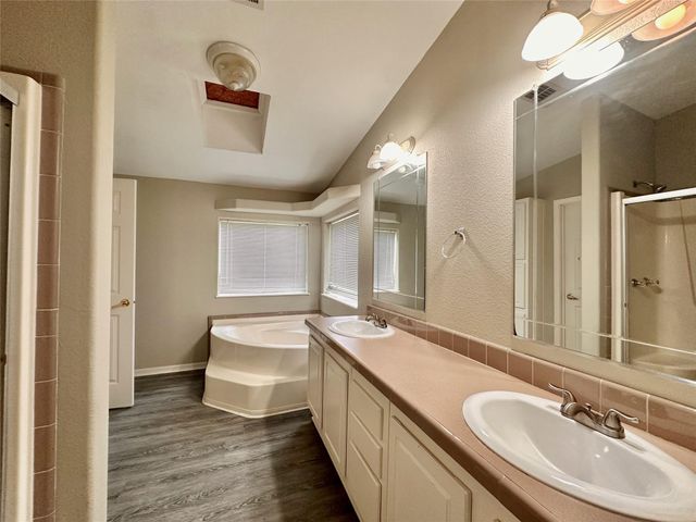 202 Main Street, Fresno, TX 77545