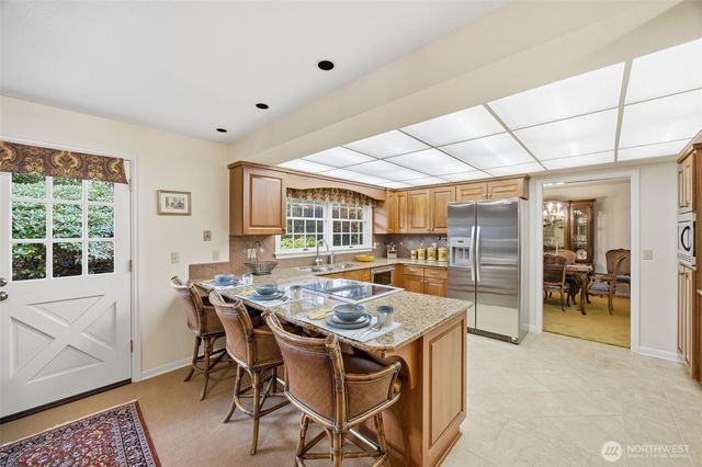 20903 5th Avenue S, Des Moines, WA 98198