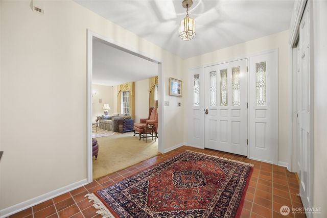 20903 5th Avenue S, Des Moines, WA 98198