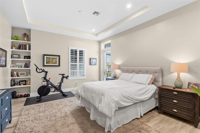 91 DAVIS BOULEVARD 204, Tampa, FL 33606