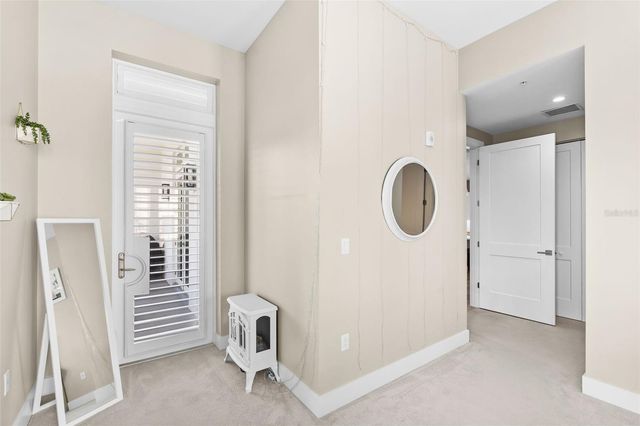 91 DAVIS BOULEVARD 204, Tampa, FL 33606
