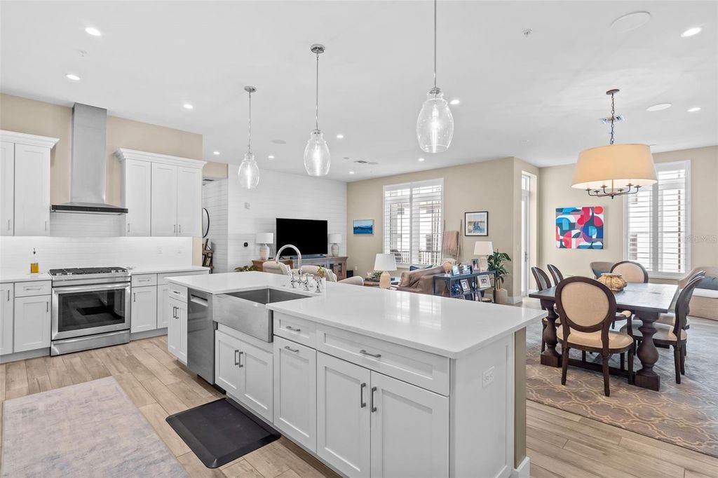 Image 23 of property listing at 91 DAVIS BOULEVARD 204, Tampa, FL 33606