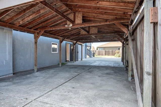 653 20Th St, Richmond, CA 94801