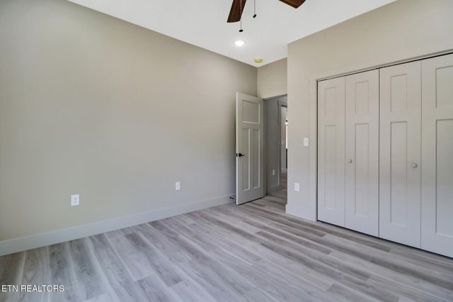 880 Allardt Hwy, Jamestown, TN 38556