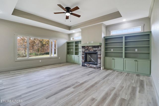 880 Allardt Hwy, Jamestown, TN 38556